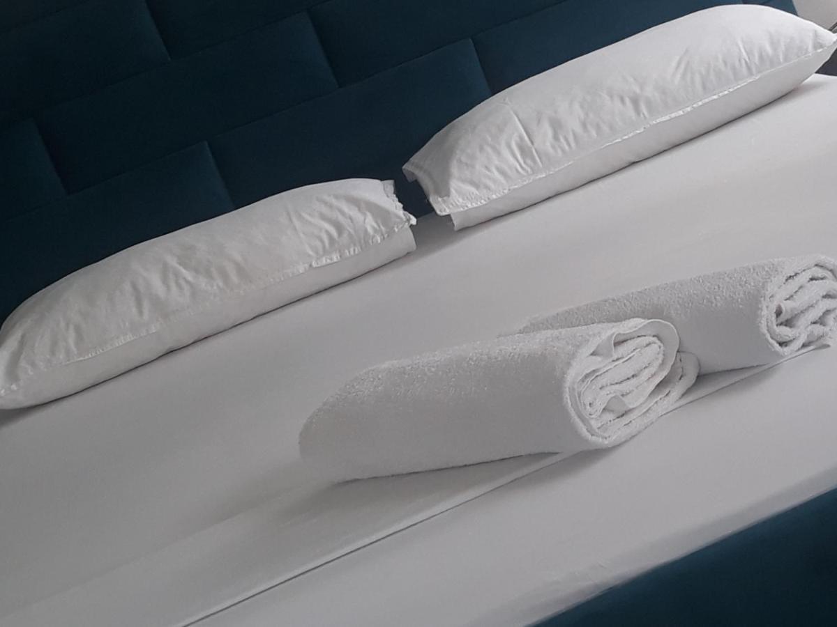 Isabel Rooms Tirana Zewnętrze zdjęcie